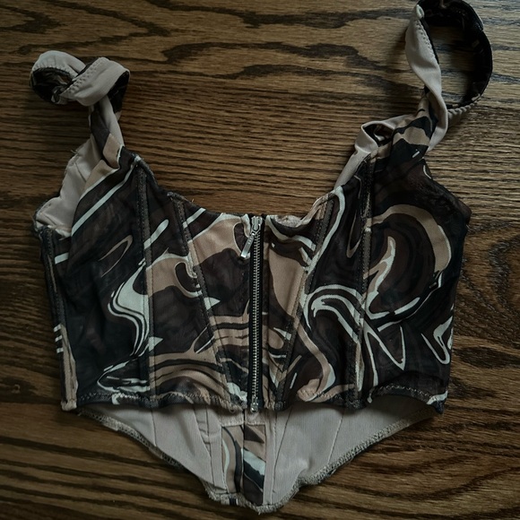 White Fox Boutique corset crop top - brown swirl - Picture 3 of 6